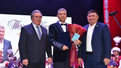 glubinu muzyki izmeryaet dirizhyor 1