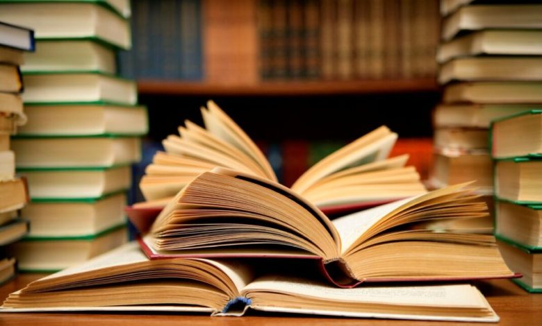 books2 1068x711 1